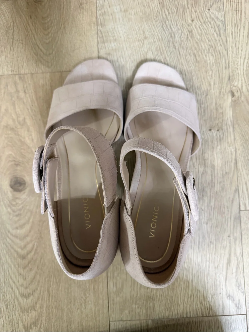 Vionic stylish sandals